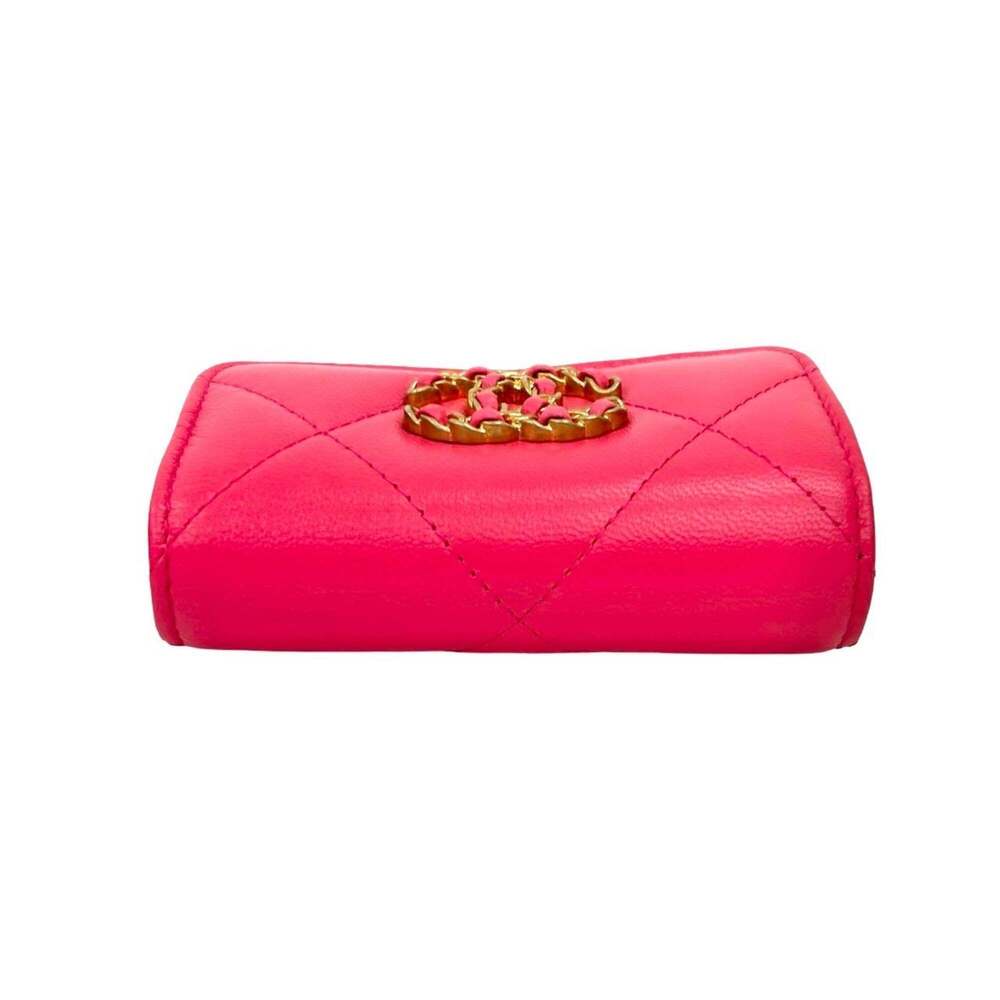CHANEL Authentic Pink Leather Logo Wallet - Picture 3 of 10